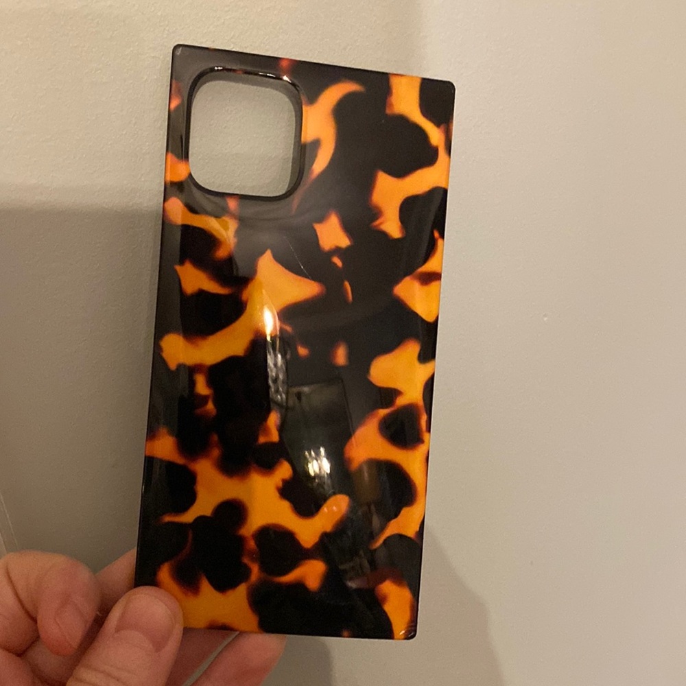 FLAUNT Tortoise iPhone 11 Pro Square Case